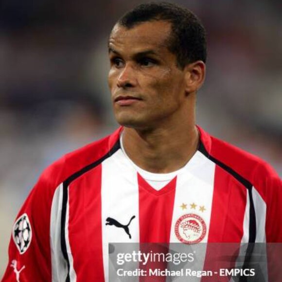 Rivaldo #10 Olympiacos 2005/2006 Home ORIGINAL Puma VTG Rare Soccer Jersey (XL) - Picture 9 of 9